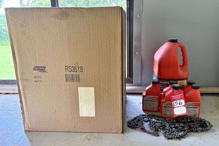 Sthil Lubricants & Baldwin Filters image