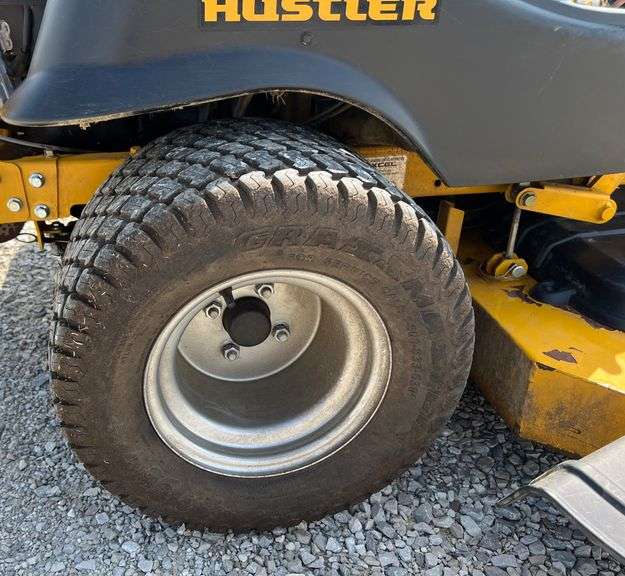 Hustler Raptor SDX Zero Turn Mower