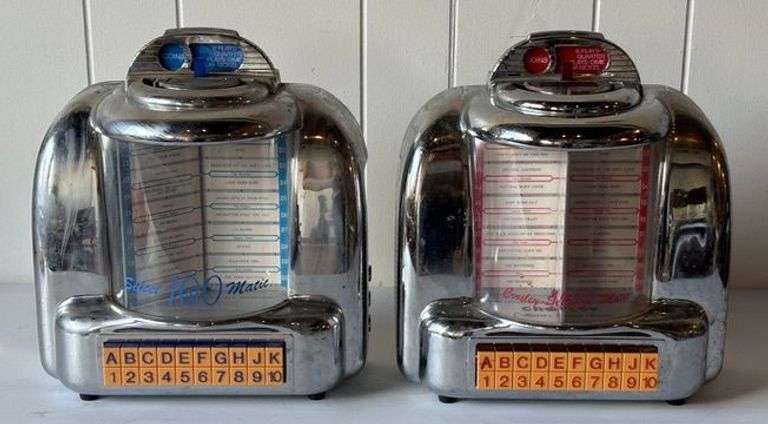 Modern Tabletop Radio Replicas image