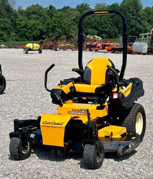 Cub Cadet Tank L Commercial Zero Turn Mower image