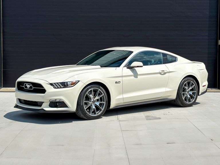 2015 Ford Mustang GT 50th Anniversary Special Edition Coupe image