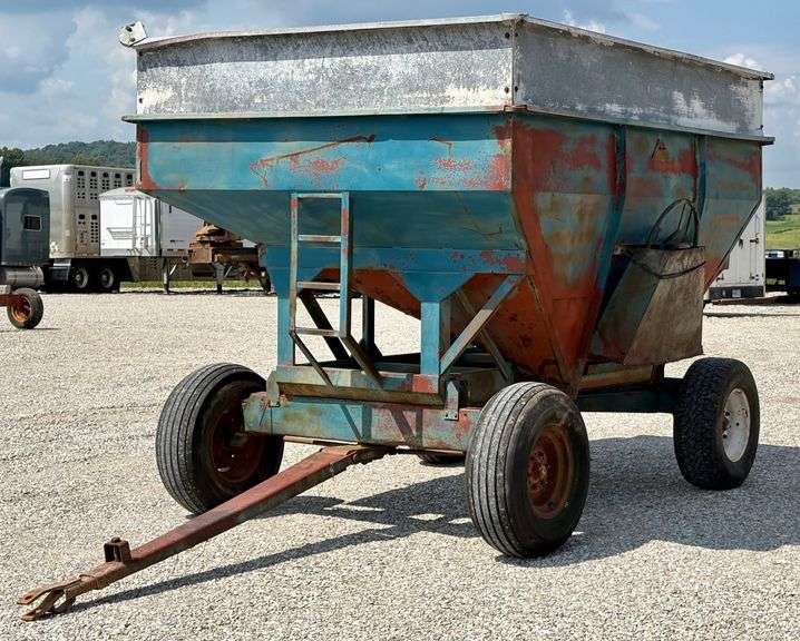Gravity Wagon on Heavy Duty Running Gear image
