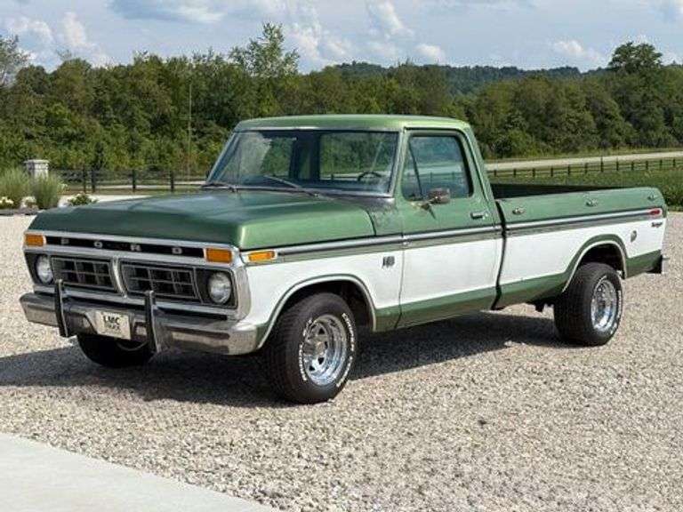 1975 Ford F150 Ranger Pickup Truck image