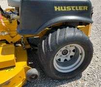Hustler SuperZ Zero Turn Mower