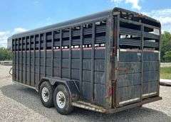 1996 CornPro Gooseneck Livestock Trailer