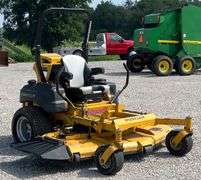 Hustler SuperZ Zero Turn Mower