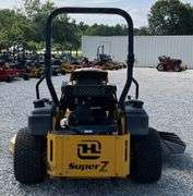 Hustler SuperZ Zero Turn Mower