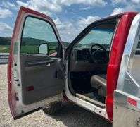2001 Ford F550 XL Truck with CM Aluminum Flatbed
