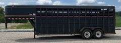 1996 CornPro Gooseneck Livestock Trailer