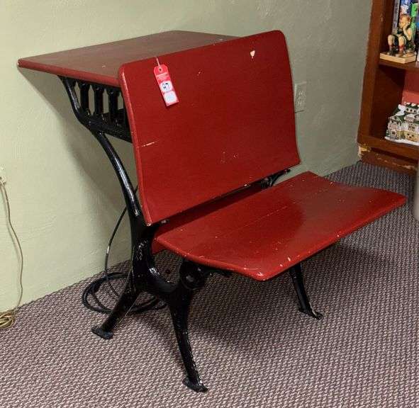 Early Classroom Desk image