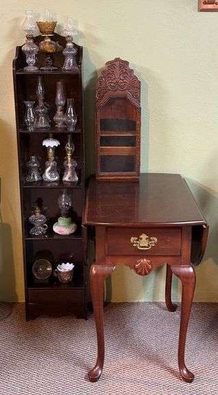 Assorted Furniture & Oil Lamps image