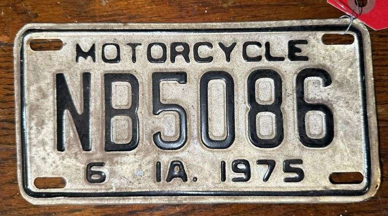 1975 Iowa Motorcycle License Plate image