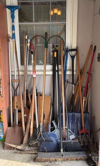 Long Handled Tools image