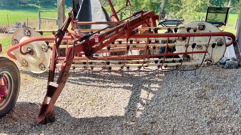 Hesston 3800 Hay Rake image