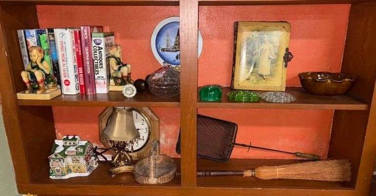 Home Décor & Books image