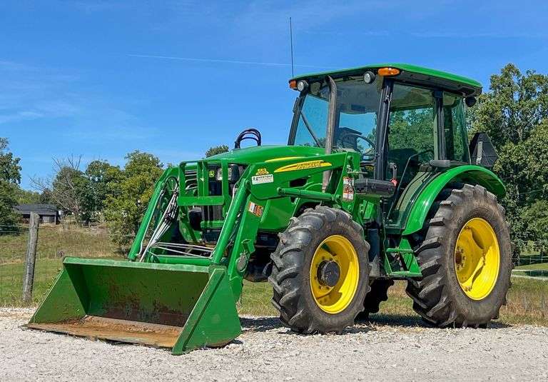 2008-2012 John Deere 5093E MFWD Tractor with John Deere 553 Loader image