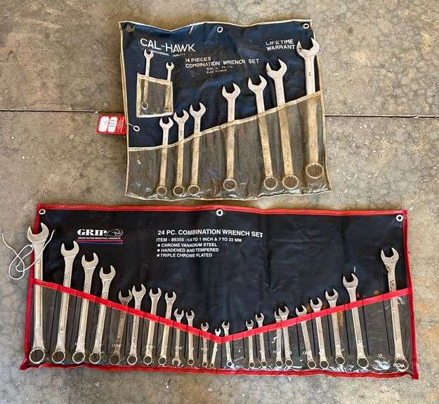 Combination Wrench Sets with Storage Pouches image