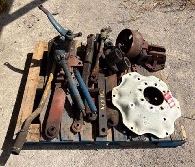 IH, John Deere & Ford Tractor Parts image