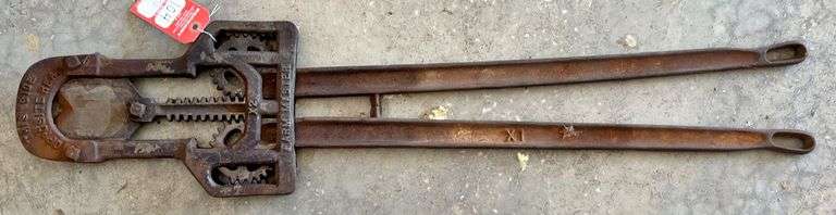 Early Farm Master X2 Cattle Dehorners image