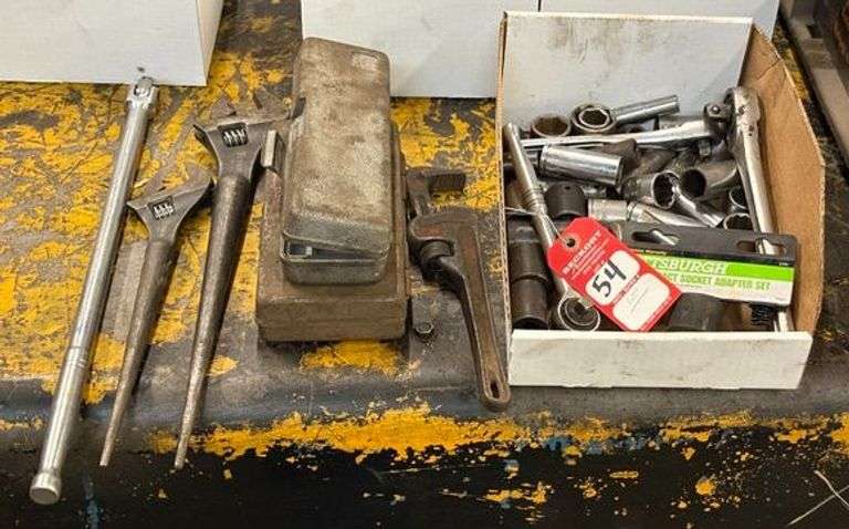 Sockets & Adjustable Wrenches image