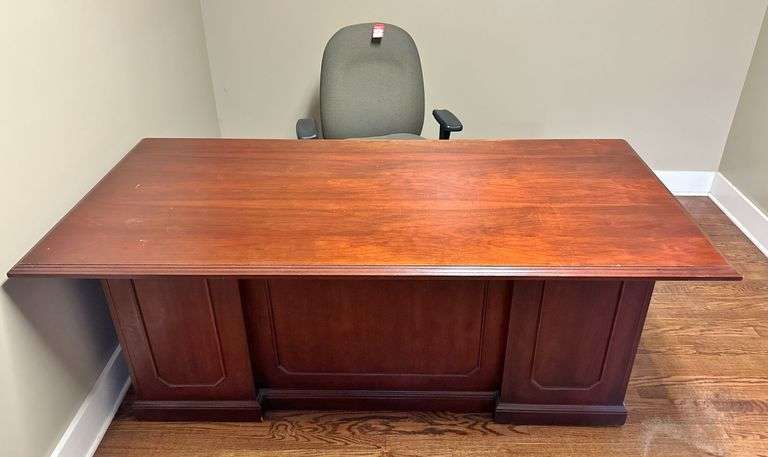 National Solid Mahoganey Executive Office Desk image