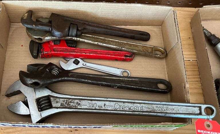Adjustable & Pipe Wrenches image