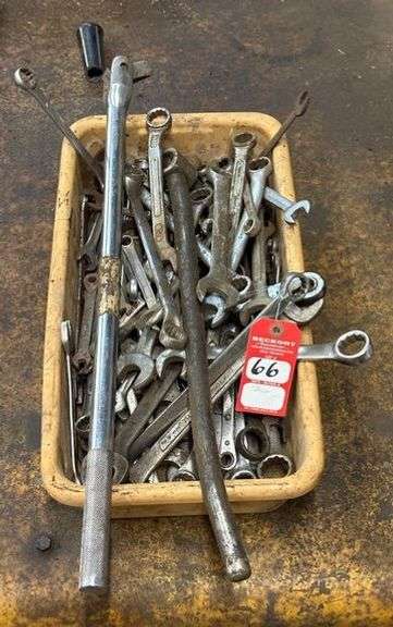Wrenches & Sockets image