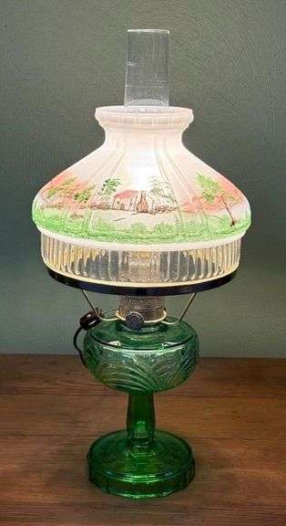 Early Washington Drape Model B Aladdin Table Lamp image