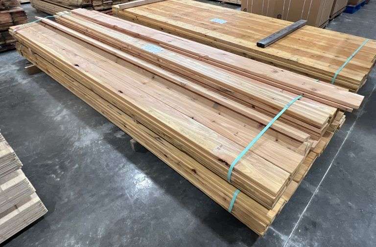 Western Red Cedar Decking - 40 pcs image