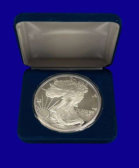 1996 One Pound Silver Eagle image