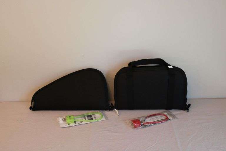 Pair of Uncle Mike's padded pistol cases