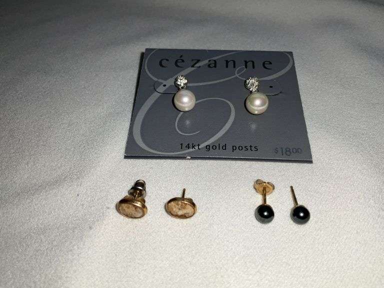 Earrings with 14K gold posts image