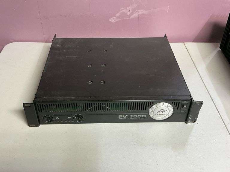 Peavey PV-Series PV 1500, stereo amplifier image