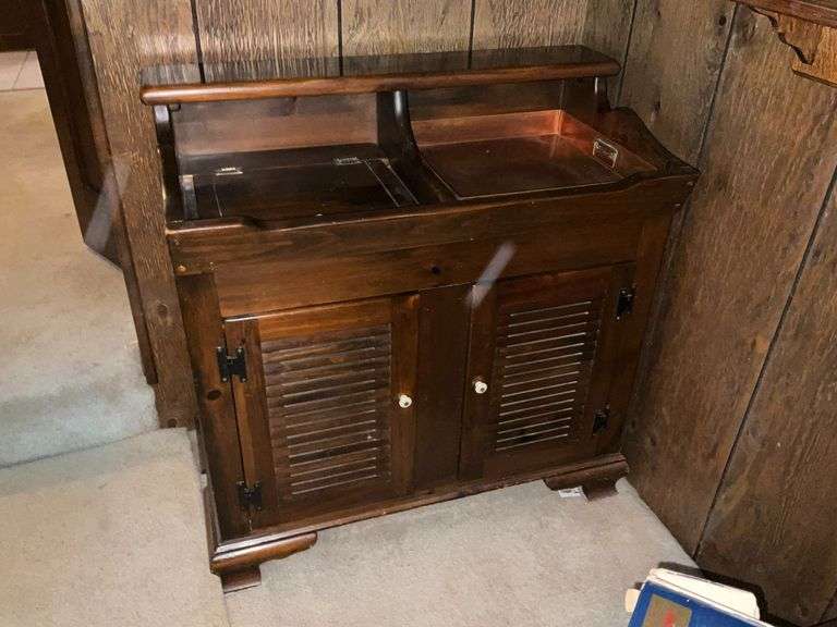 Ethan Allen Old Tavern dry sink converted to stereo center image