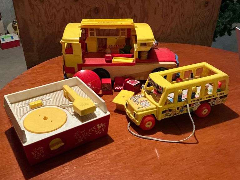 Playskool camper with accessories image