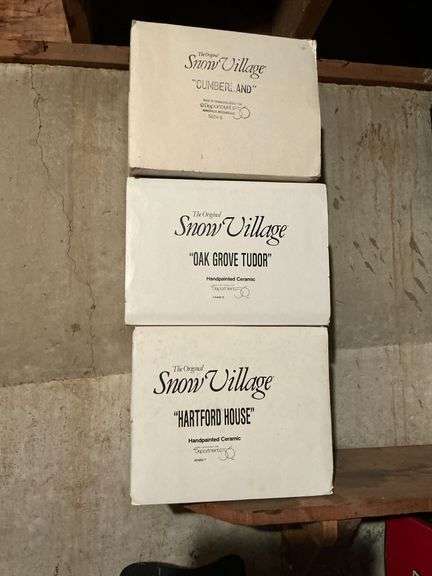 Department 56 Snow Village image