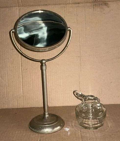 Glass dresser box with elephant image