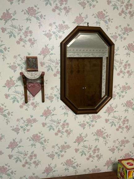 Framed mirror 27" x 17" image