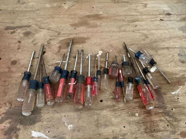 Craftsman screwdrivers image