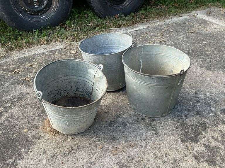 3 galvanized buckets image