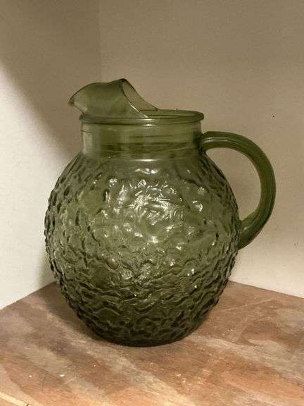 Green textured water pitcher image