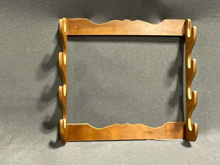 Wooden gun rack, 4 gun image
