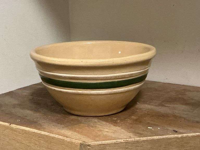 Ovenware USA green band crock bowl image
