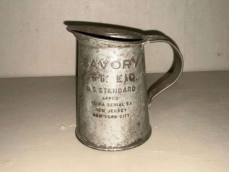 Savory 1 pint oil can image