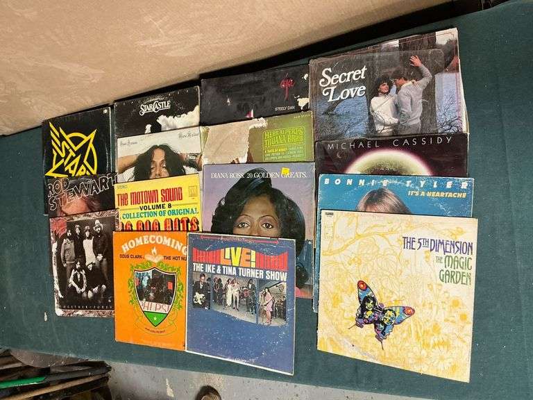 Vinyl record albums image