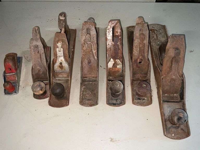 Assortment of steel block planes image
