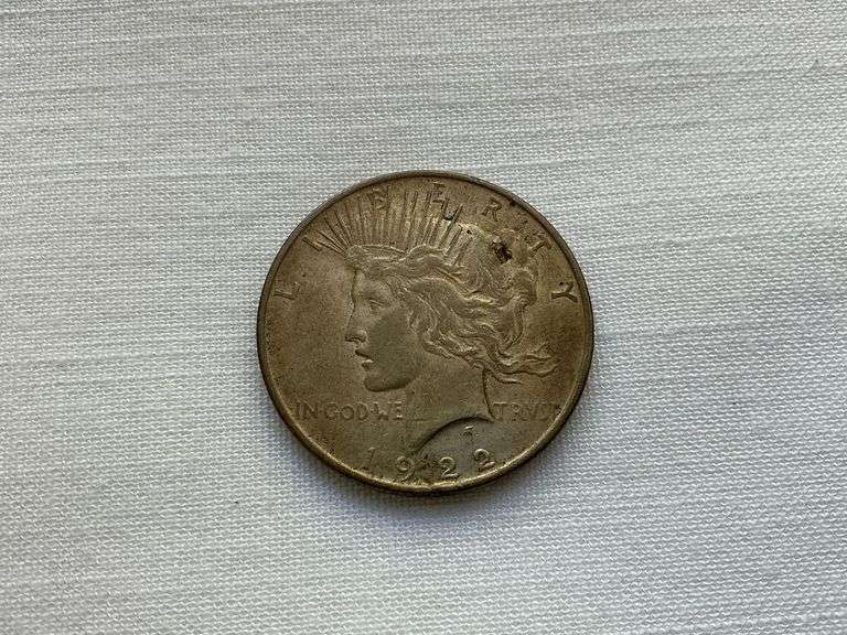 1922 Peace silver dollar image
