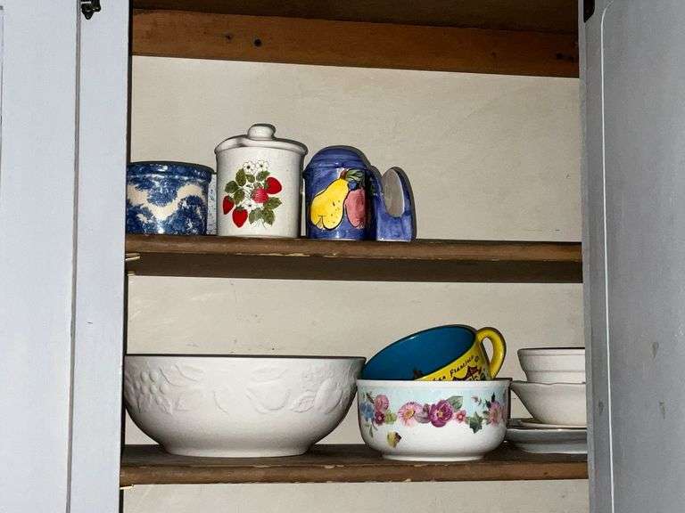 Assortment of china and stoneware image