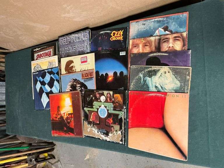 Vinyl record albums image