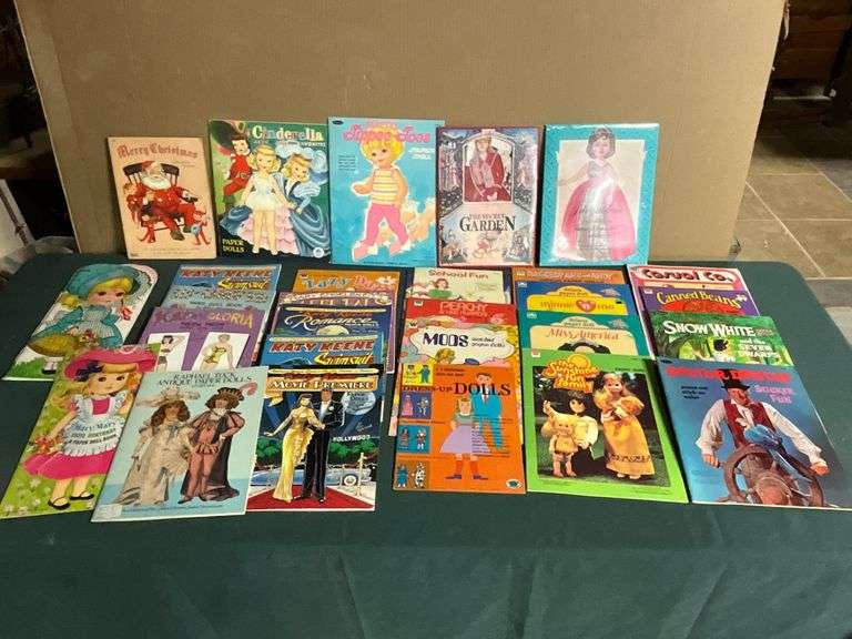 Paper Dolls, Little Women, The Secret Garden, Peachy, Barbie image